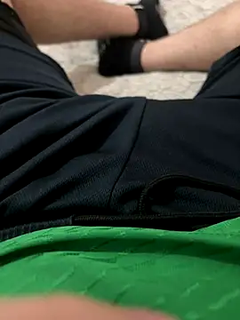 vvUMvv online show from 11.22.25