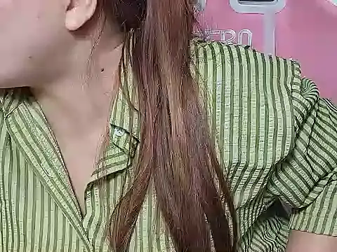 Snapshot of Sunna104 chatting on 02.19.26 Sunna104 online show from 02.19.26