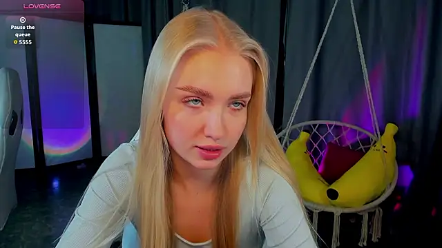 TessaGrays online show from 02.03.26