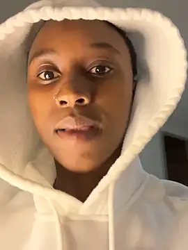 Snapshot of Sirah1 chatting on 03.08.26 Sirah1 online show from 03.08.26