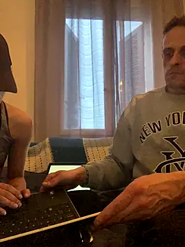 Snapshot of shorty-phat chatting on 01.08.26 shorty-phat online show from 01.08.26