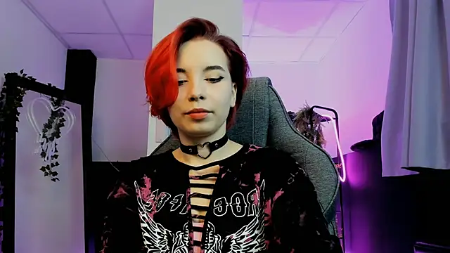 MarcelineChi online show from 10.16.25