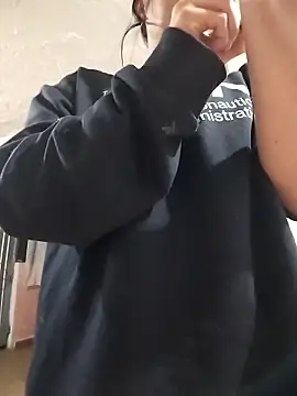 Valentina Squirt- online show from 10.06.25