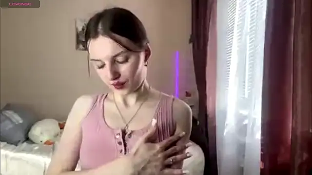 Snapshot of JanellHousen chatting on 05.19.26 JanellHousen online show from 05.19.26