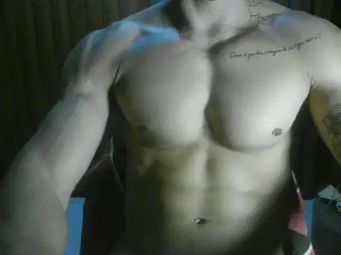 Snapshot of EntregadorDePau chatting on 10.29.25 EntregadorDePau online show from 10.29.25