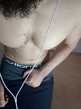 Snapshot of eroer20 chatting on 01.19.26 eroer20 online show from 01.19.26