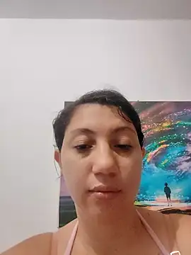 Snapshot of julietta_maxi chatting on 10.11.25 julietta maxi online show from 10.11.25