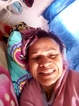 Snapshot of Jarleylakatire chatting on 10.30.25 Jarleylakatire online show from 10.30.25