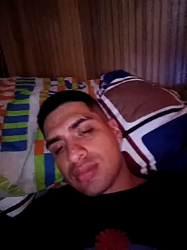 Snapshot of daniandr119 chatting on 09.30.25 daniandr119 online show from 09.30.25