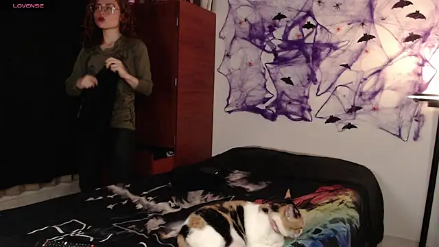 Alessandra Shayk666 online show from 10.18.25