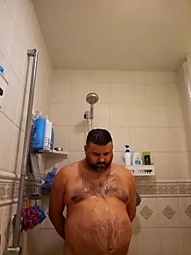 Roddog18 online show from 10.14.25