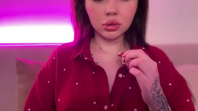 AlmaryKim online show from 02.05.26