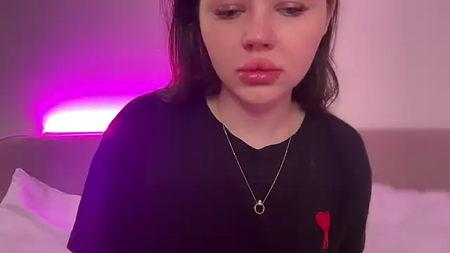 AlmaryKim online show from 02.11.26