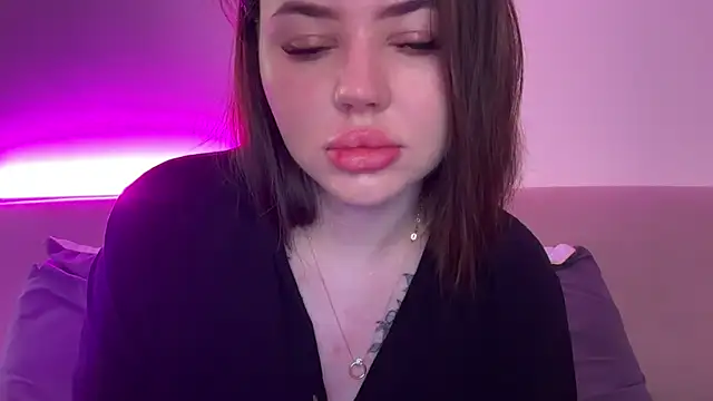 AlmaryKim online show from 02.23.26