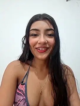 Snapshot of Sweed-virgin-pussy chatting on 05.21.26 Sweed-virgin-pussy online show from 05.21.26