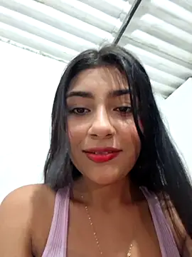 Snapshot of Sweed-virgin-pussy chatting on 05.29.26 Sweed-virgin-pussy online show from 05.29.26