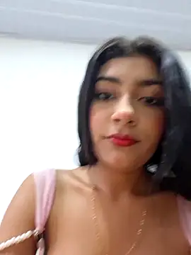 Snapshot of Sweed-virgin-pussy chatting on 06.12.26 Sweed-virgin-pussy online show from 06.12.26