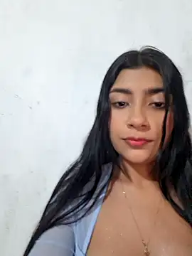 Snapshot of Sweed-virgin-pussy chatting on 06.28.26 Sweed-virgin-pussy online show from 06.28.26