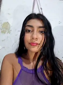 Snapshot of Sweed-virgin-pussy chatting on 06.30.26 Sweed-virgin-pussy online show from 06.30.26