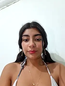 Snapshot of Sweed-virgin-pussy chatting on 07.07.26 Sweed-virgin-pussy online show from 07.07.26