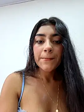 Snapshot of Sweed-virgin-pussy chatting on 07.18.26 Sweed-virgin-pussy online show from 07.18.26