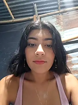 Snapshot of Sweed-virgin-pussy chatting on 07.28.26 Sweed-virgin-pussy online show from 07.28.26