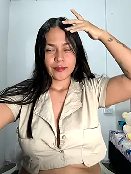 Nadia hasbun online show from 10.28.25