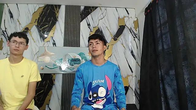 VERY HOT GUYS online show from 07.16.26