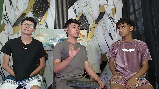 VERY HOT GUYS online show from 07.18.26