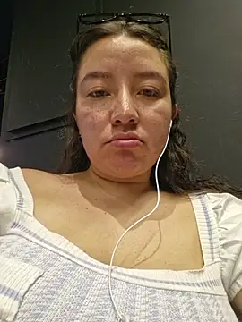 annyaparis online show from 02.26.26