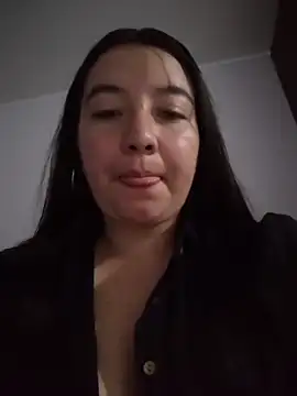 Snapshot of annyaparis chatting on 04.04.26 annyaparis online show from 04.04.26