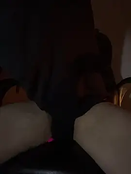 Snapshot of LiamMyst chatting on 10.10.25 LiamMyst online show from 10.10.25