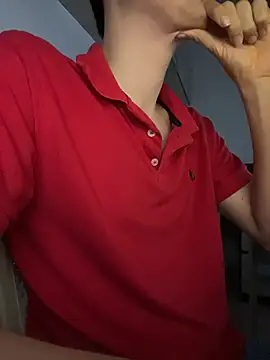 Snapshot of LiamMyst chatting on 10.13.25 LiamMyst online show from 10.13.25