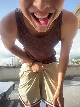 Snapshot of LiamMyst chatting on 12.14.25 LiamMyst online show from 12.14.25