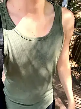 Snapshot of LiamMyst chatting on 12.22.25 LiamMyst online show from 12.22.25