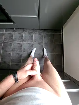 rezzzze online show from 11.19.25