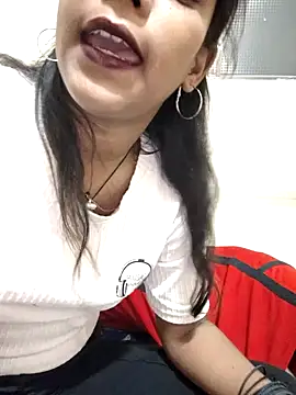 Unique girls90 online show from 10.19.25