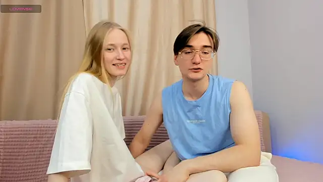 Snapshot of LoversFire chatting on 11.21.25 LoversFire online show from 11.21.25