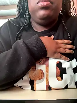 nanaisbackk online show from 01.12.26