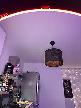 Snapshot of LaPetiteKim chatting on 12.14.25 LaPetiteKim online show from 12.14.25