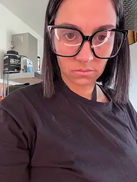 Snapshot of LaPetiteKim chatting on 02.09.26 LaPetiteKim online show from 02.09.26