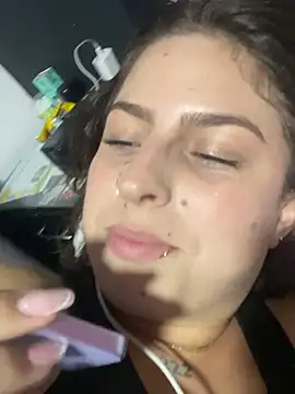 Snapshot of mia_fox4 chatting on 02.06.26 mia fox4 online show from 02.06.26