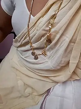 Snapshot of Tamil_Ammani chatting on 07.05.26 Tamil Ammani online show from 07.05.26