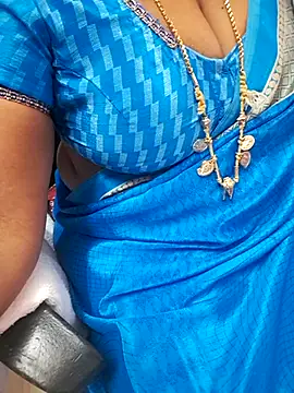 Snapshot of Tamil_Ammani chatting on 07.06.26 Tamil Ammani online show from 07.06.26