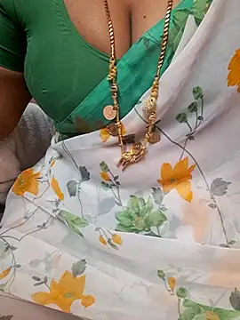 Snapshot of Tamil_Ammani chatting on 07.14.26 Tamil Ammani online show from 07.14.26