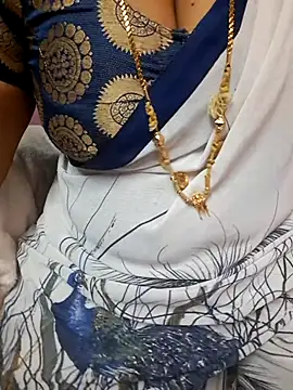 Snapshot of Tamil_Ammani chatting on 07.18.26 Tamil Ammani online show from 07.18.26
