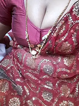 Snapshot of Tamil_Ammani chatting on 07.30.26 Tamil Ammani online show from 07.30.26
