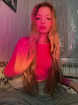  Siennaaa  online show from 03.14.26