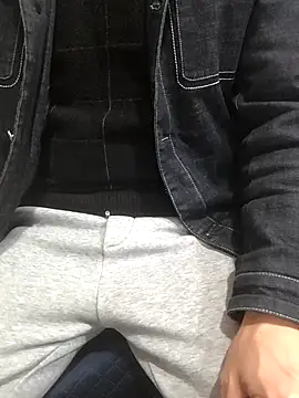 Snapshot of chougegg0214 chatting on 12.20.25 chougegg0214 online show from 12.20.25