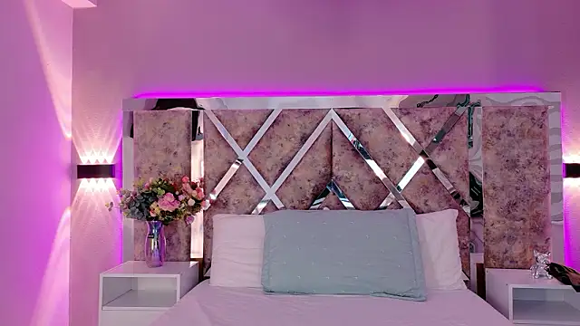 MeganR  online show from 01.19.26